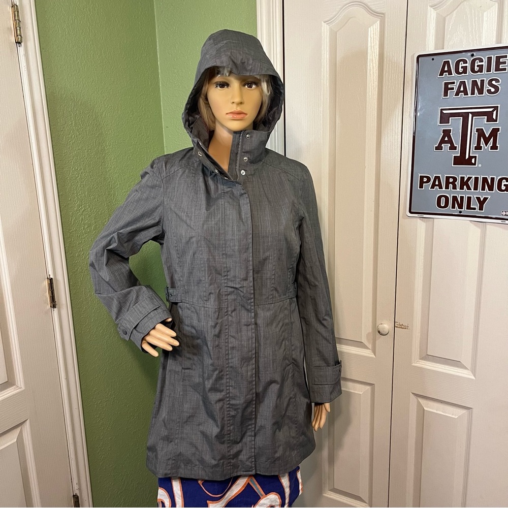 Kirkland Signature Women’s Trench Coat jacket